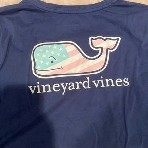 Vineyard vines American flag whale print short sleeve shirt